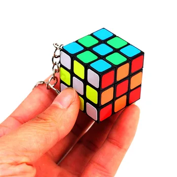 3x3x3 Mini Magic Cube võtmehoidja Aju Õrritus Puzzle Mänguasi võtmehoidja Läbipaistev Värviline Stressi Kiirus Magnetvälja Neo Cube Magic Mänguasi