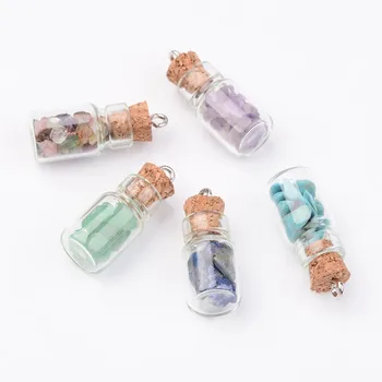 5pc Segatud Värv, Mini, kes Soovivad klaaspudel Ripats Looduslikud Sünteetilised Gemstone Chip ' Idega Õnnelik Triivib Pudel Võlu 25x10mm