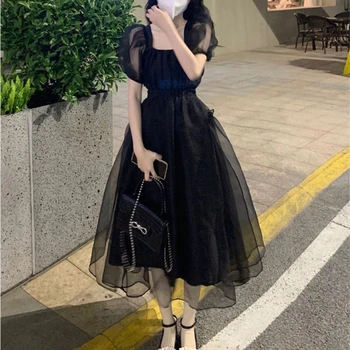 Must Lolita Kleit korea Fashion Lühikesed Varrukad Vabaaja Pits Tülli Kleit Naistele Tüdruk Osapoole Disain Midi Kleit Riided Fairycore